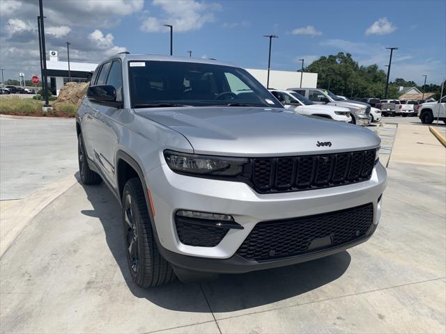 2024 Jeep Grand Cherokee GRAND CHEROKEE LIMITED 4X4