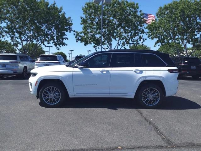 2024 Jeep Grand Cherokee GRAND CHEROKEE SUMMIT 4X4