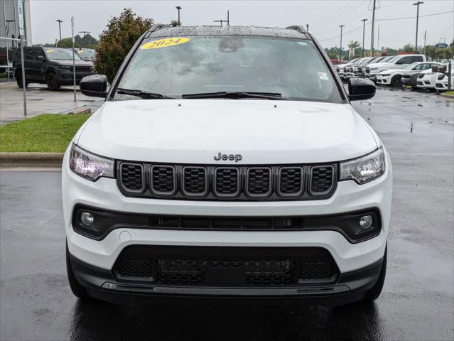 2024 Jeep Compass COMPASS LATITUDE 4X4