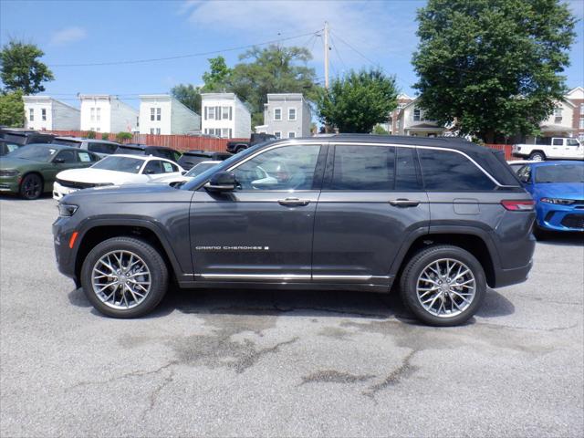 2024 Jeep Grand Cherokee GRAND CHEROKEE SUMMIT 4X4