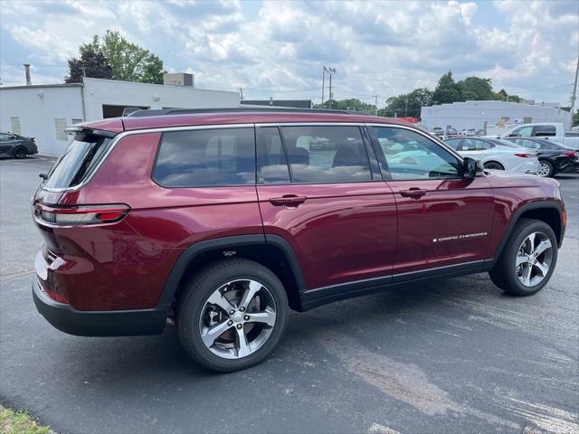 2024 Jeep Grand Cherokee GRAND CHEROKEE L LIMITED 4X4