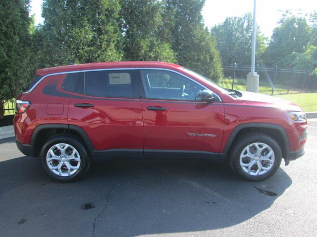 2024 Jeep Compass COMPASS SPORT 4X4