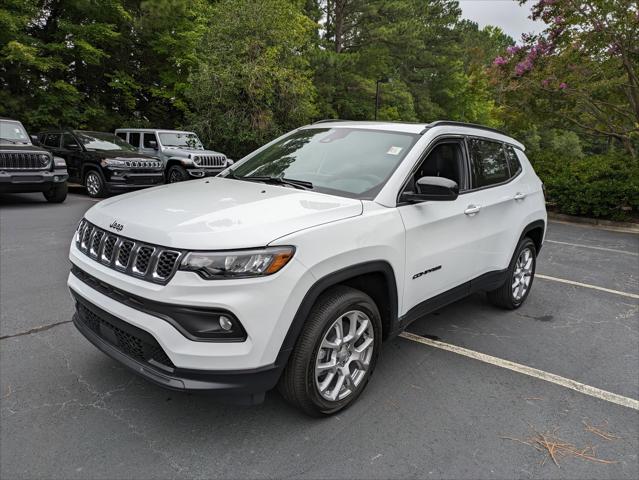 2024 Jeep Compass COMPASS LATITUDE LUX 4X4