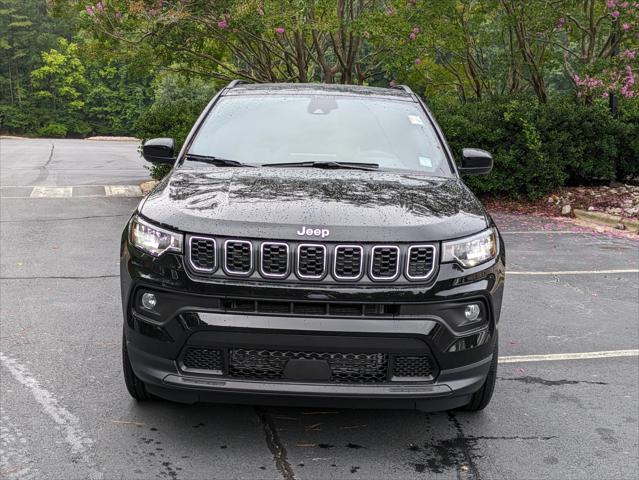 2024 Jeep Compass COMPASS LATITUDE LUX 4X4