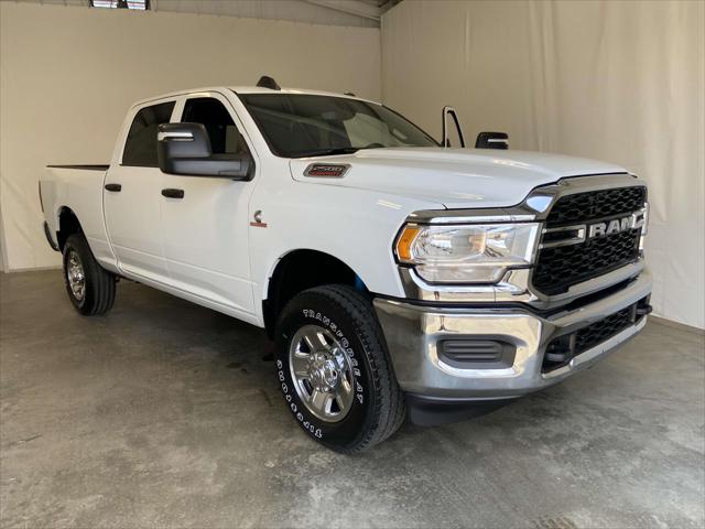 2023 RAM Ram 2500 RAM 2500 TRADESMAN CREW CAB 4X4 64 BOX