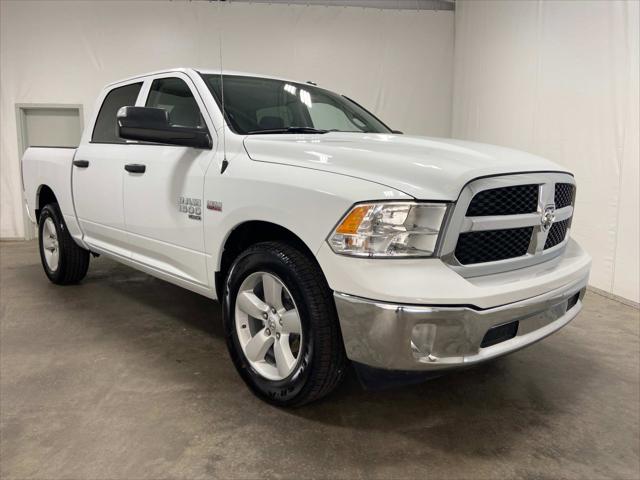 2023 RAM Ram 1500 Classic RAM 1500 CLASSIC TRADESMAN CREW CAB 4X4 57 BOX