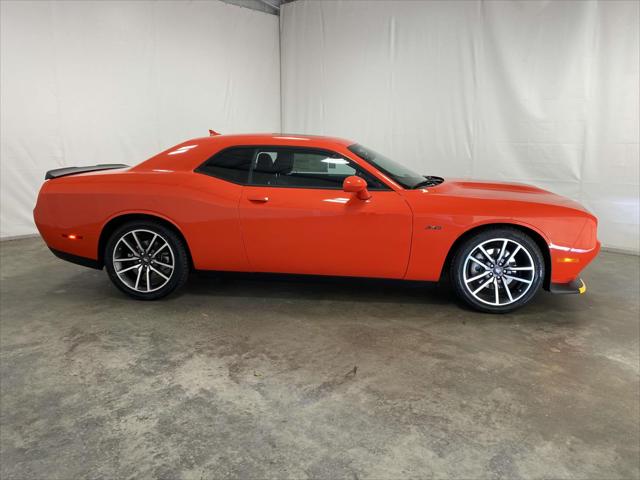 2023 Dodge Challenger CHALLENGER R/T