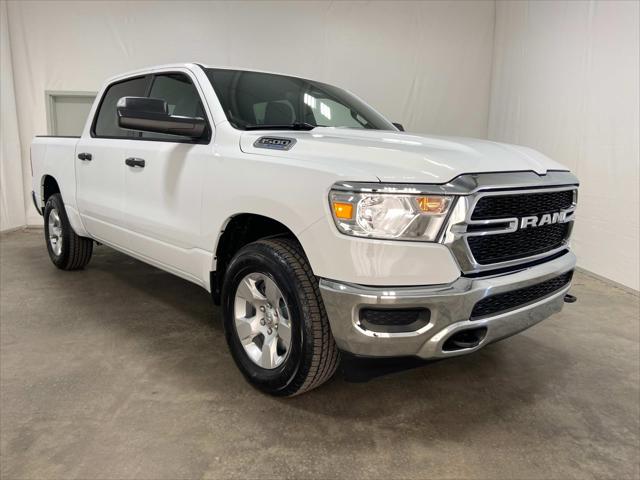 2024 RAM Ram 1500 RAM 1500 TRADESMAN CREW CAB 4X4 57 BOX