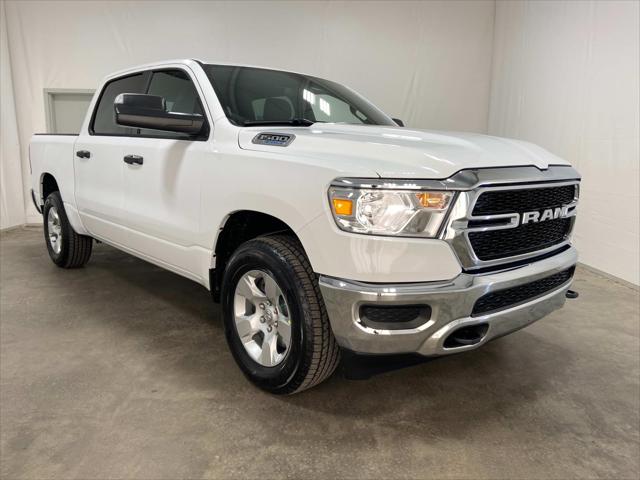 2024 RAM Ram 1500 RAM 1500 TRADESMAN CREW CAB 4X4 57 BOX