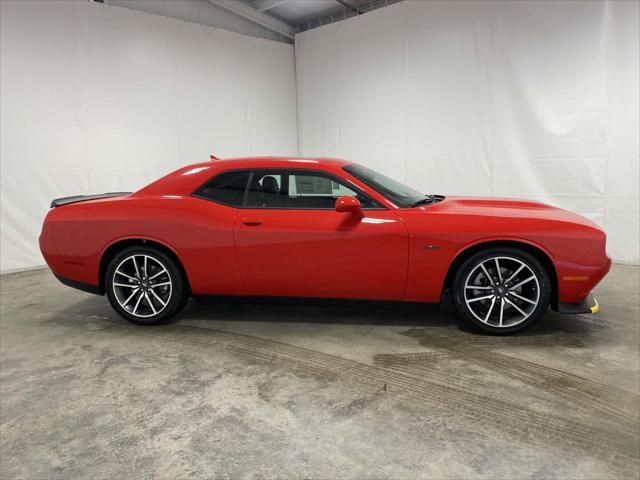 2023 Dodge Challenger CHALLENGER R/T