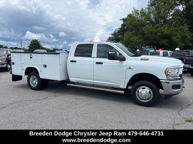 2024 RAM Ram 3500 Chassis Cab RAM 3500 TRADESMAN CREW CAB CHASSIS 4X4 60 CA