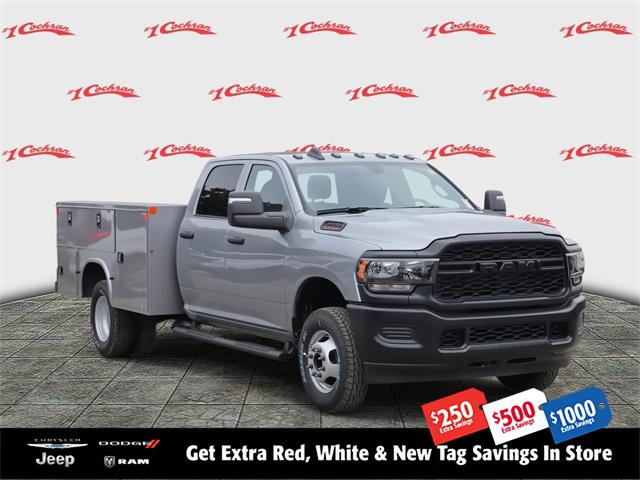 2024 RAM Ram 3500 Chassis Cab RAM 3500 TRADESMAN CREW CAB CHASSIS 4X4 60 CA