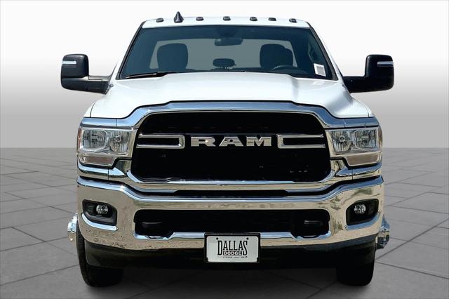 2024 RAM Ram 3500 Chassis Cab RAM 3500 TRADESMAN CREW CAB CHASSIS 4X4 60 CA