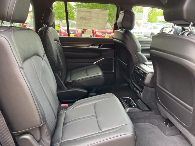 2024 Jeep Wagoneer Series III 4x4