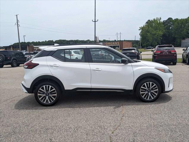 2022 Nissan Kicks SR Xtronic CVT