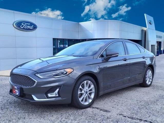 2019 Ford Fusion Energi Titanium