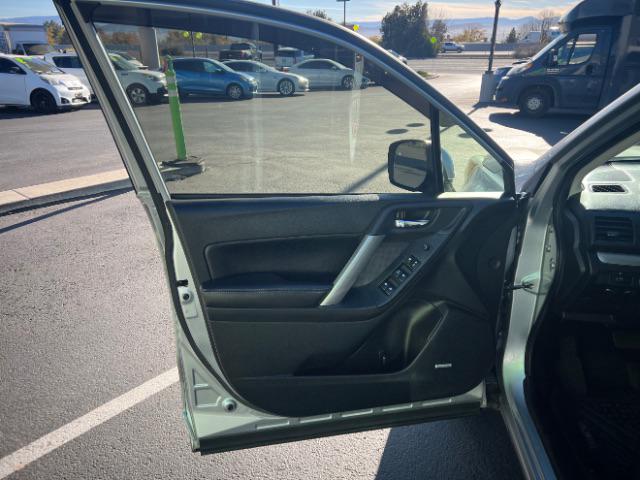 2014 Subaru Forester 2.0XT Touring
