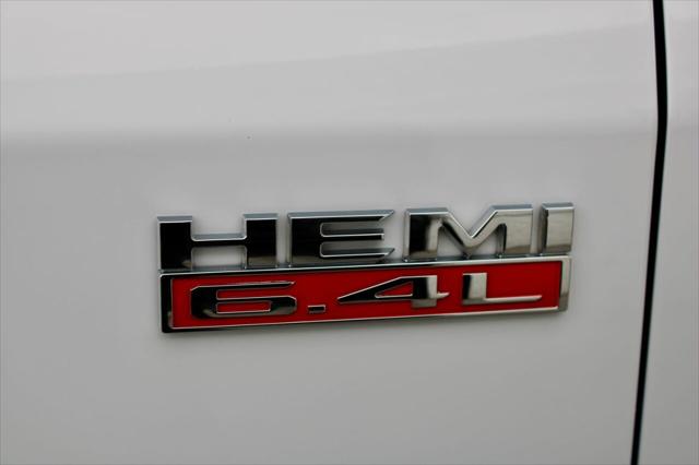 2020 Ram 3500 Tradesman Crew Cab 4x4 8' Box