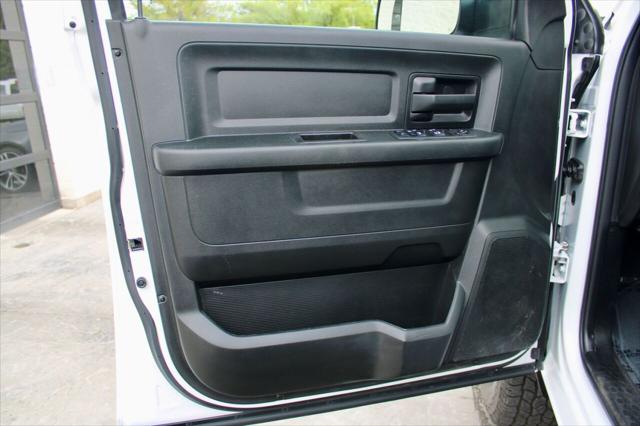 2020 Ram 3500 Tradesman Crew Cab 4x4 8' Box