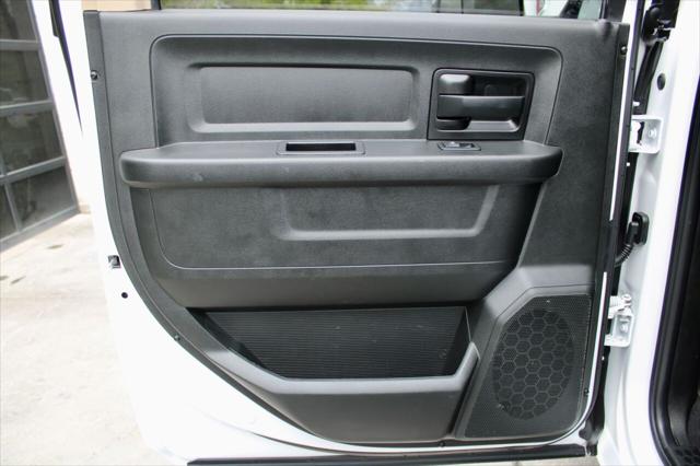 2020 Ram 3500 Tradesman Crew Cab 4x4 8' Box
