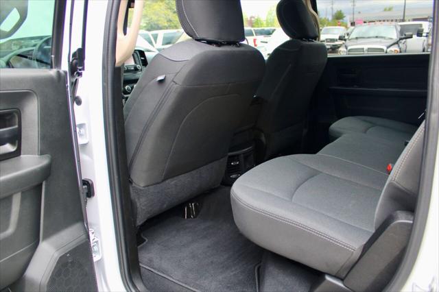 2020 Ram 3500 Tradesman Crew Cab 4x4 8' Box