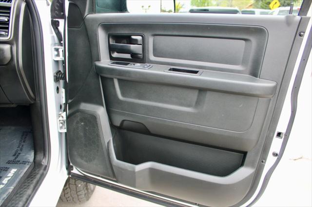 2020 Ram 3500 Tradesman Crew Cab 4x4 8' Box