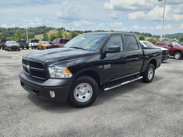 2024 RAM Ram 1500 Classic RAM 1500 CLASSIC TRADESMAN CREW CAB 4X4 57 BOX