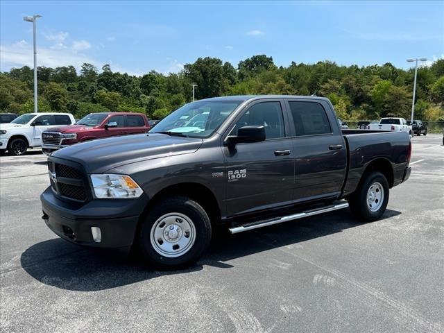 2024 RAM Ram 1500 Classic RAM 1500 CLASSIC TRADESMAN CREW CAB 4X4 57 BOX