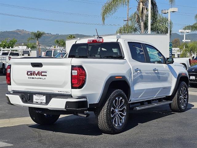 2024 GMC Canyon 4WD Denali 23