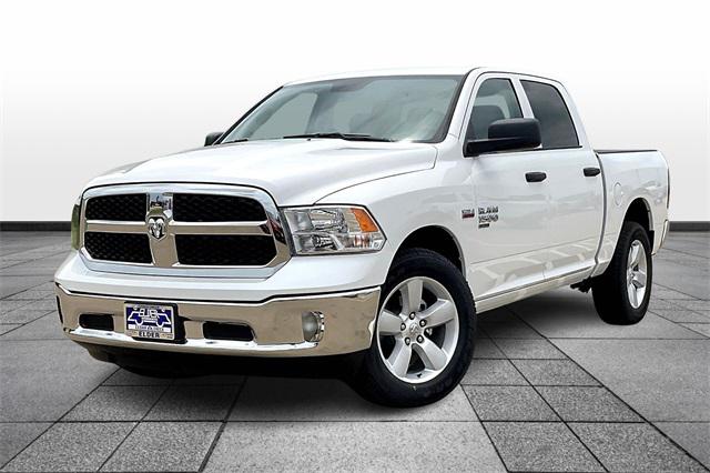 2024 RAM Ram 1500 Classic RAM 1500 CLASSIC TRADESMAN CREW CAB 4X4 57 BOX