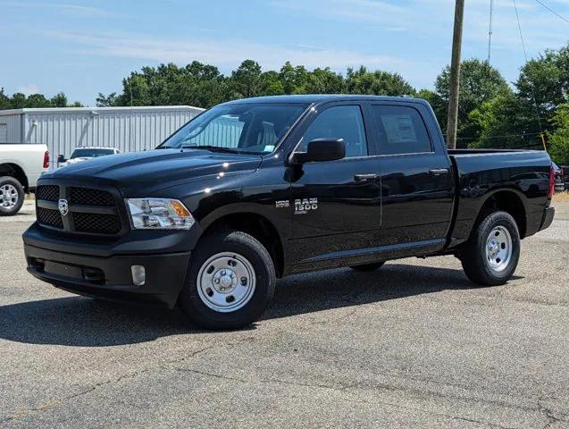 2024 RAM Ram 1500 Classic RAM 1500 CLASSIC TRADESMAN CREW CAB 4X4 57 BOX