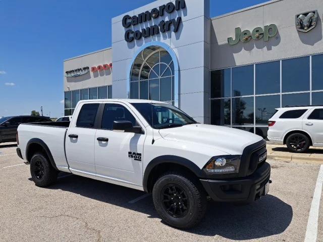 2024 RAM Ram 1500 Classic RAM 1500 CLASSIC WARLOCK QUAD CAB 4X4 64 BOX