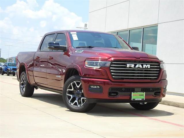 2025 RAM Ram 1500 RAM 1500 LARAMIE CREW CAB 4X4 64 BOX