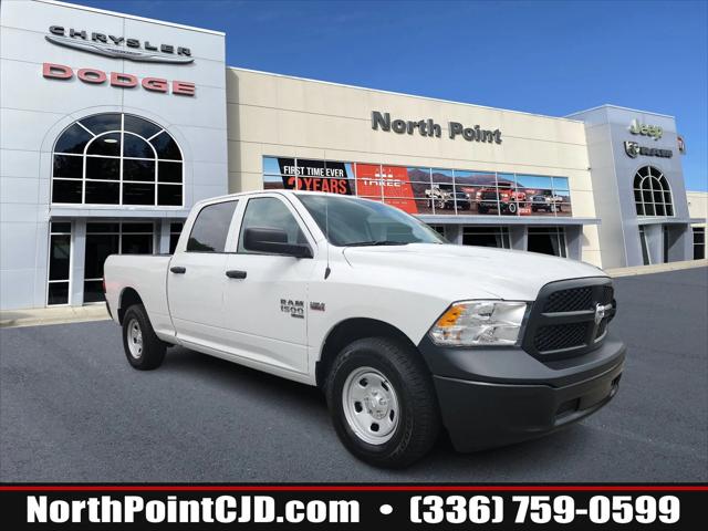 2024 RAM Ram 1500 Classic RAM 1500 CLASSIC TRADESMAN CREW CAB 4X4 64 BOX