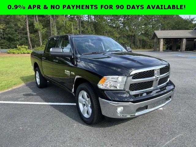 2024 RAM Ram 1500 Classic RAM 1500 CLASSIC TRADESMAN CREW CAB 4X4 57 BOX