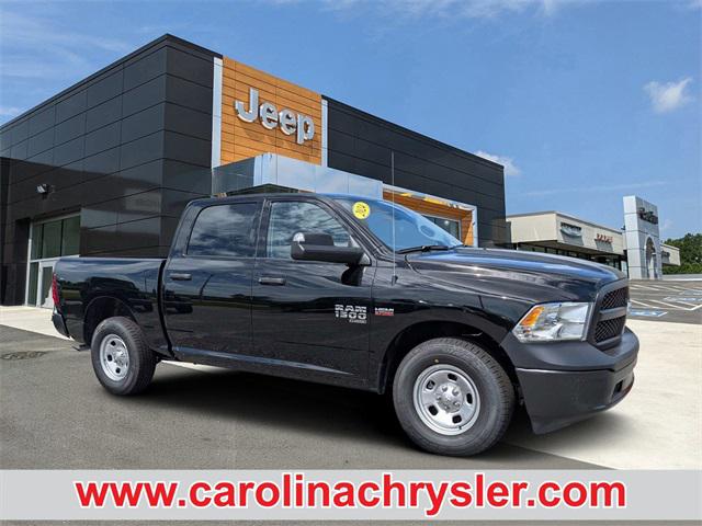 2024 RAM Ram 1500 Classic RAM 1500 CLASSIC TRADESMAN CREW CAB 4X4 57 BOX