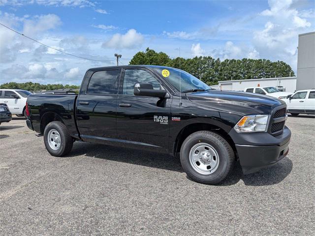 2024 RAM Ram 1500 Classic RAM 1500 CLASSIC TRADESMAN CREW CAB 4X4 57 BOX