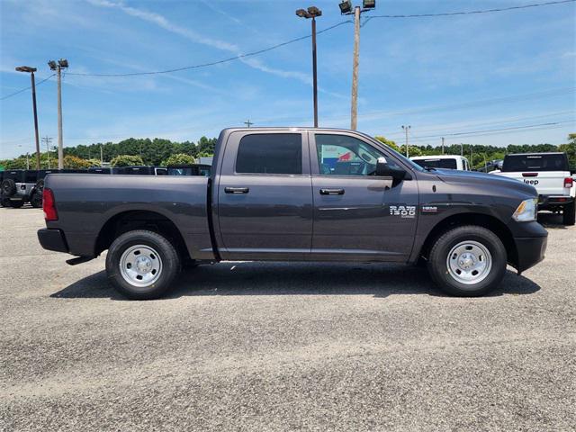 2024 RAM Ram 1500 Classic RAM 1500 CLASSIC TRADESMAN CREW CAB 4X4 57 BOX