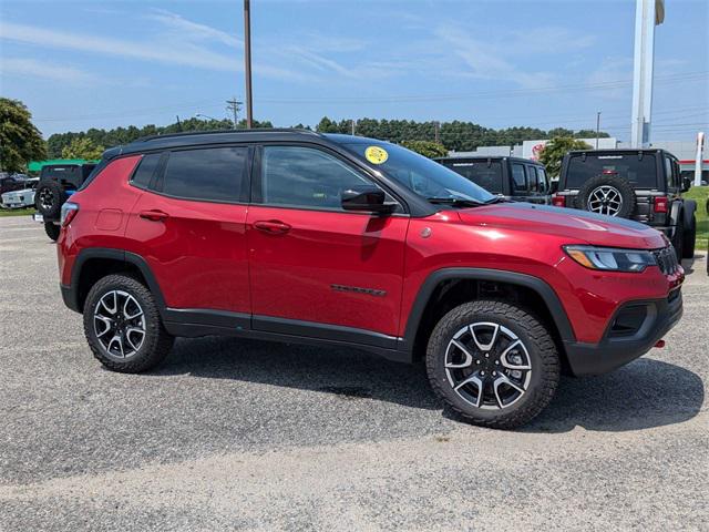 2024 Jeep Compass COMPASS TRAILHAWK 4X4