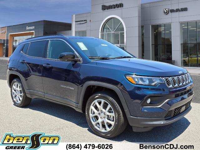 2024 Jeep Compass COMPASS LATITUDE LUX 4X4