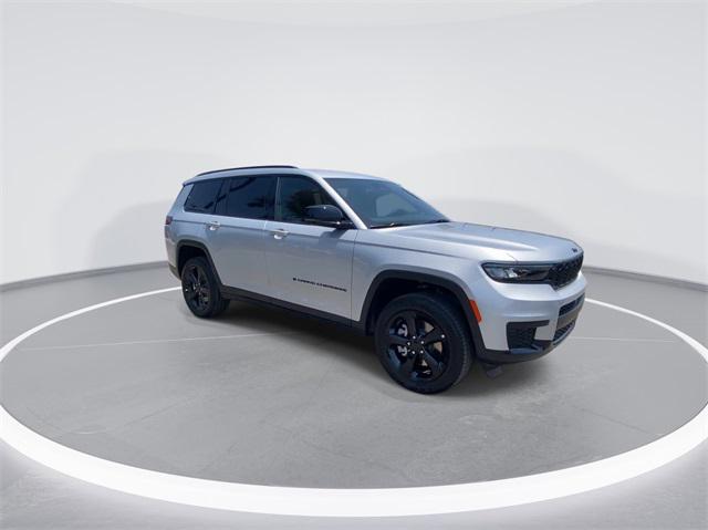 2024 Jeep Grand Cherokee GRAND CHEROKEE L ALTITUDE 4X4 2024 Jeep Grand Cherokee GRAND CHEROKEE L ALTITUDE 4X4