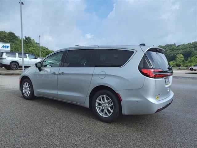 2024 Chrysler Pacifica PACIFICA TOURING L