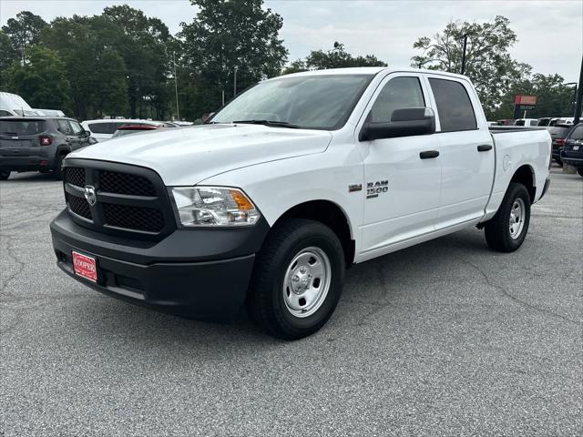 2024 RAM Ram 1500 Classic RAM 1500 CLASSIC TRADESMAN CREW CAB 4X4 57 BOX