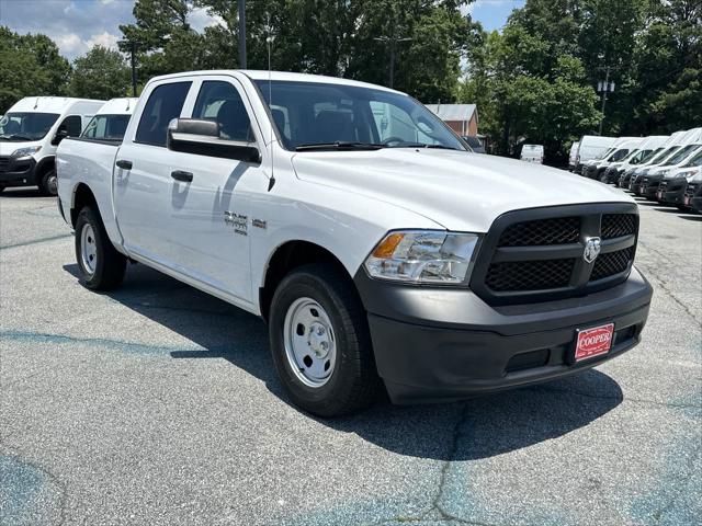 2024 RAM Ram 1500 Classic RAM 1500 CLASSIC TRADESMAN CREW CAB 4X4 57 BOX