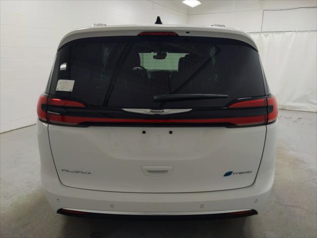 2024 Chrysler Pacifica Hybrid PACIFICA PLUG-IN HYBRID PINNACLE