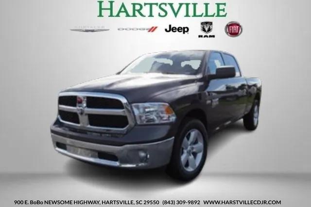 2024 RAM Ram 1500 Classic RAM 1500 CLASSIC TRADESMAN CREW CAB 4X4 64 BOX