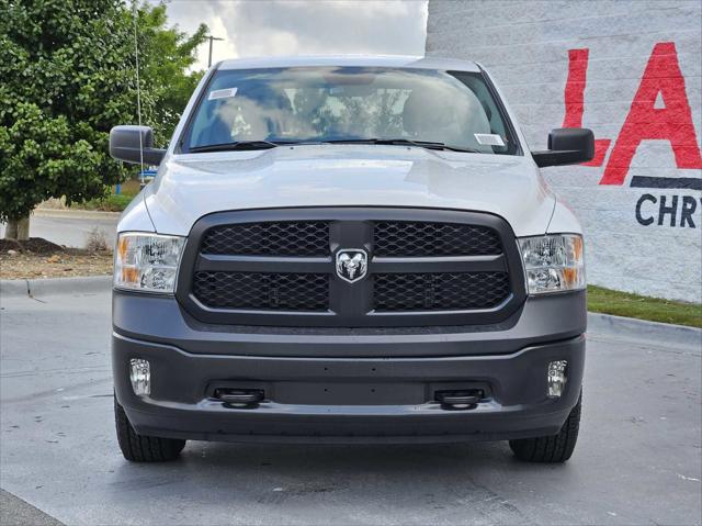 2024 RAM Ram 1500 Classic RAM 1500 CLASSIC TRADESMAN CREW CAB 4X4 64 BOX