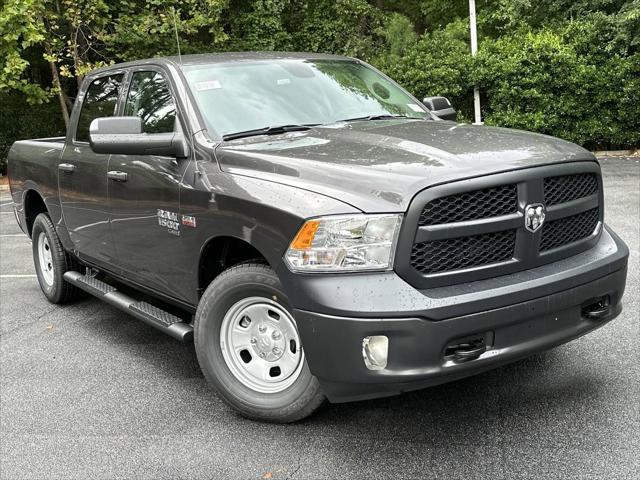 2024 RAM Ram 1500 Classic RAM 1500 CLASSIC TRADESMAN CREW CAB 4X4 57 BOX