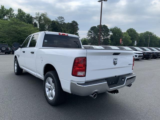 2024 RAM Ram 1500 Classic RAM 1500 CLASSIC TRADESMAN CREW CAB 4X4 64 BOX