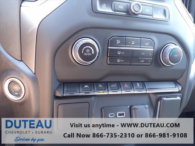 2024 Chevrolet Silverado 1500 4WD Crew Cab Short Bed Custom